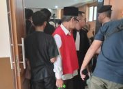 Edison Siregar Dituntut 2,5 Tahun karena Tipu 700 Sekolah, Modus Pakai Name Tag Kemendikbud