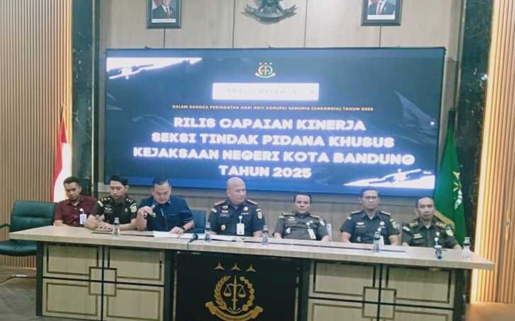 Wakil Wali Kota Erwin Resmi Tersangka: Kejari Bandung Tegaskan Kasus Bukan Jual Beli Jabatan, tapi Intervensi Proyek