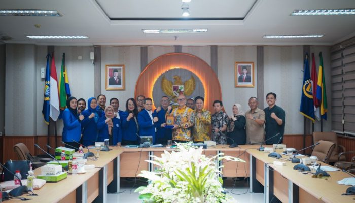 Urgensi ! Raperda Perilaku Seksual di Bandung: DPRD Gandeng Peradi Bahas Solusi Atasi Kasus LGBT Tertinggi