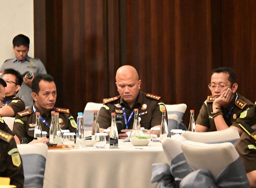 Di Bawah Kepemimpinan Irfan Wibowo, Kejari Bandung Borong Gelar Terbaik Kinerja 2025