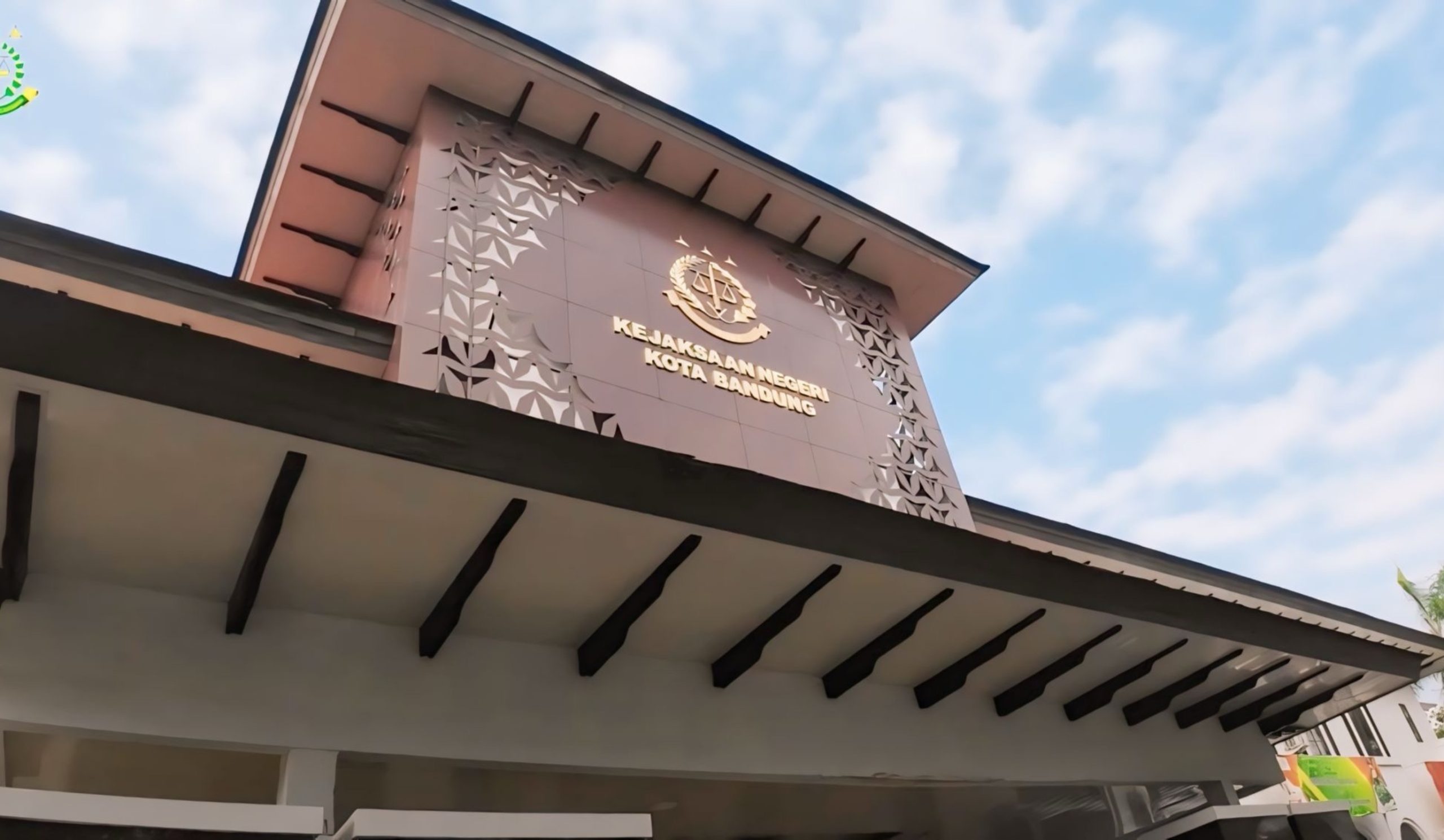 Sudah Periksa Lebih 60 Saksi, Kejari Bandung Belum Tetapkan Tersangka: Publik Desak Kepastian Hukum