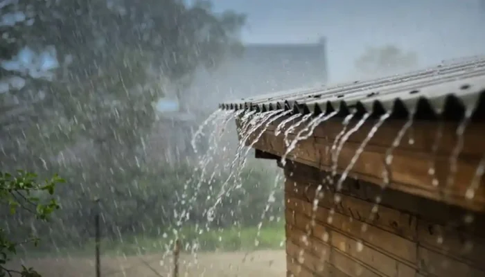 BMKG Tetapkan 10 Provinsi Siaga Hujan Lebat, Jawa Barat Harus Waspada Banjir dan Longsor