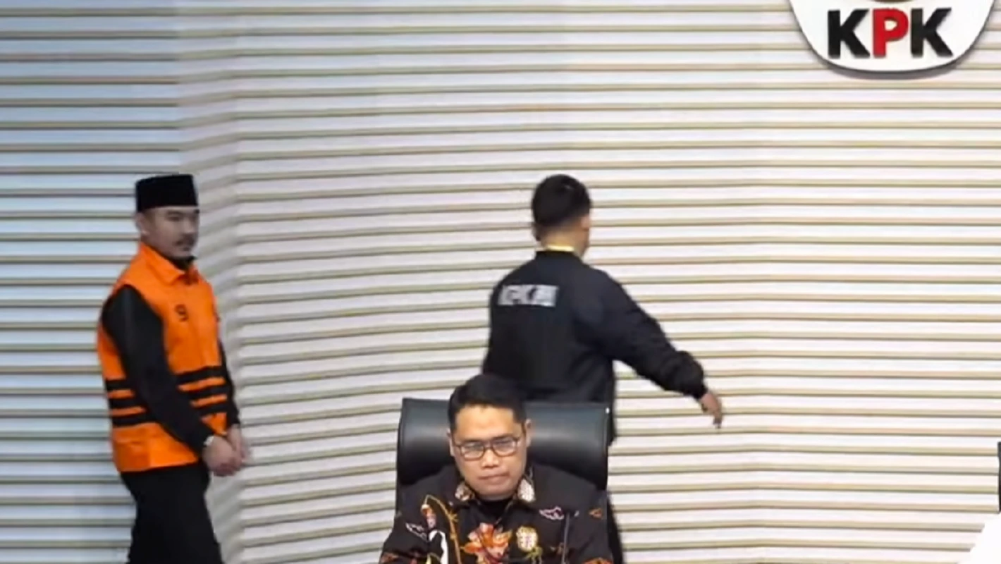 Bupati Bekasi Ade Kuswara Kunang tersangka suap ijon proyek Bekasi