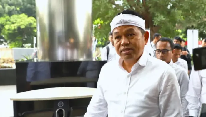 Cegah Bencana, Dedi Mulyadi Gandeng KPK Tutup Tambang di Lereng Gunung