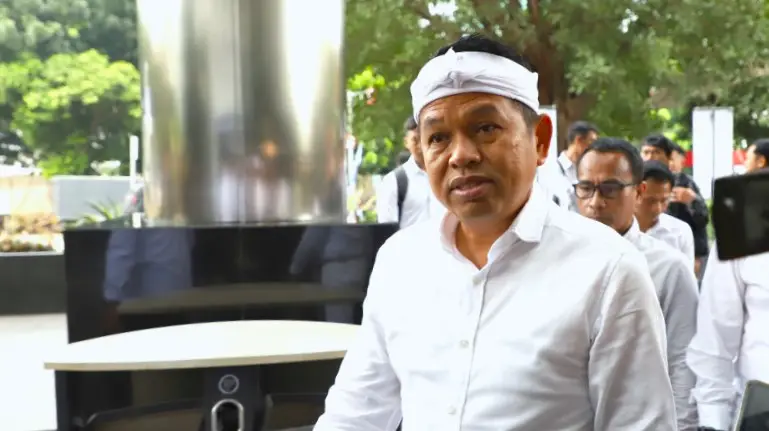 Gubernur Jawa Barat Dedi Mulyadi dan KPK koordinasi cegah bencana dan tertibkan lahan kritis.