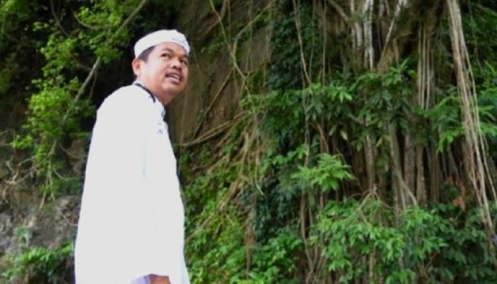 Dedi Mulyadi Berlakukan Moratorium Penebangan Hutan di Jabar, Ini Alasannya