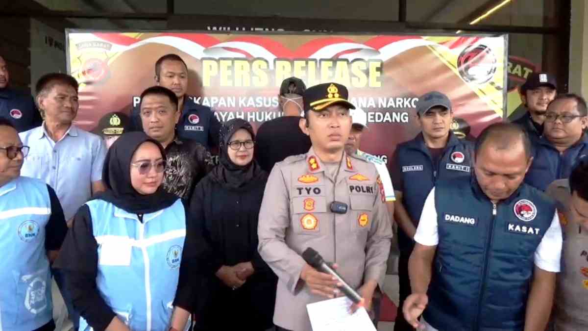 Kepala desa Jatinangor Sumedang ditangkap polisi karena positif konsumsi narkoba sabu