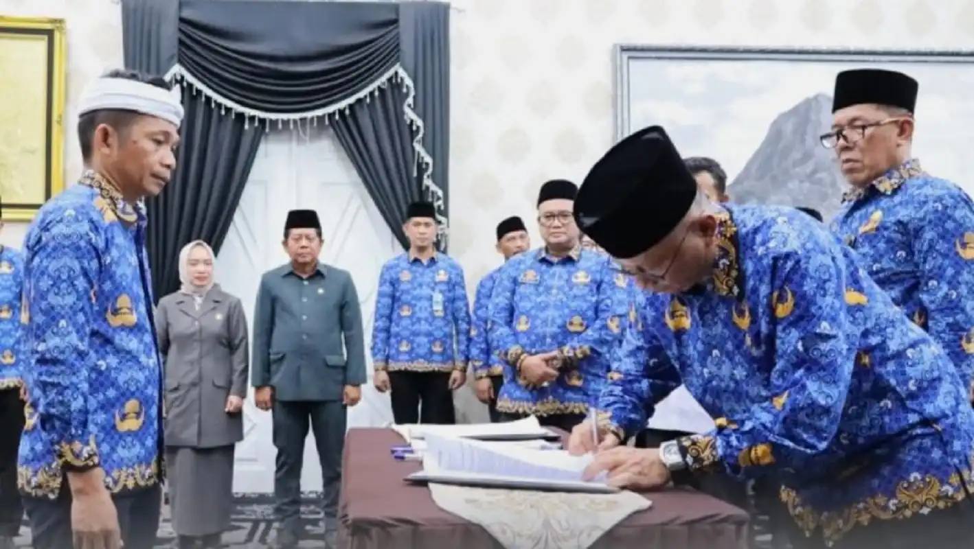 Pelantikan Jaksa M Fahrorozi sebagai Inspektur Purwakarta dari Kejaksaan Agung