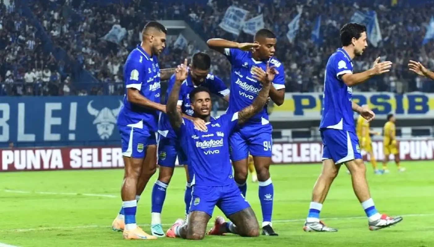 Selebrasi Ramon Tanque dalam laga Persib vs Bhayangkara FC Liga 1 2025.