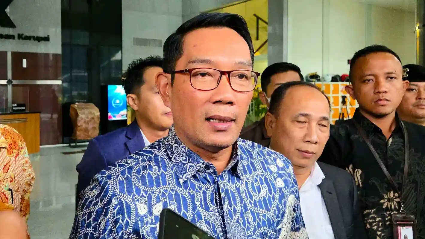 Ridwan Kamil di Gedung KPK terkait dugaan korupsi Bank BJB.