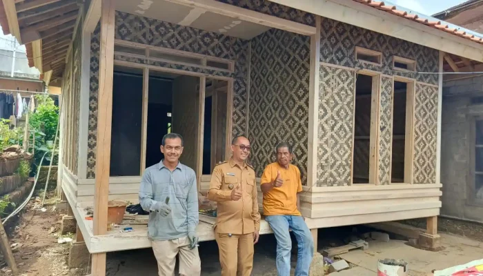 3 Rutilahu Bergaya Rumah Sunda Dibangun di Bojongbarat Purwakarta