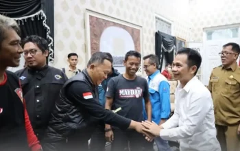 Bupati Saepul Bahri Binzein menetapkan usulan UMK Purwakarta 2026.