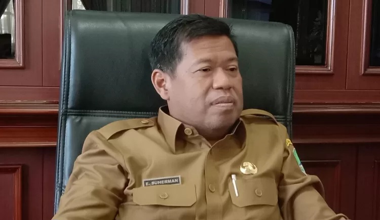 Bupati Majalengka Eman Suherman