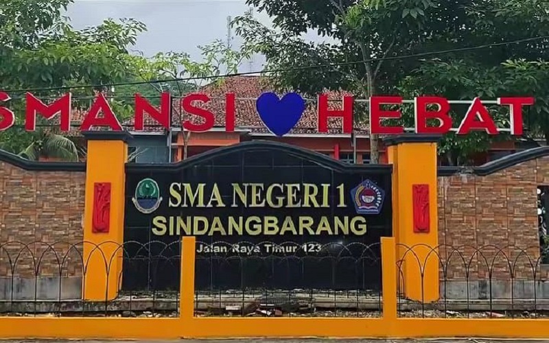 SMA Sindangbarang