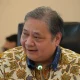 Menko Perekonomian Airlangga Hartarto saat memberikan keterangan pers terkait alokasi dana bantuan sosial dan insentif mudik 2026.