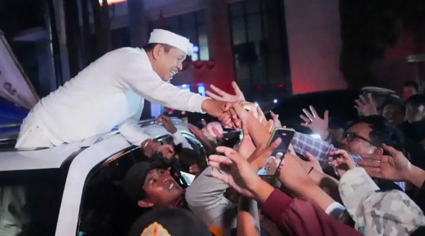 Dedi Mulyadi pangkas anggaran jamuan Gedung Sate demi perbaikan jalan