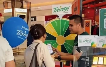 Suasana edukasi investasi emas dan promosi Tabungan Emas di Festival Tring Pegadaian Bandung PVJ.