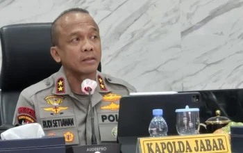 Pengamanan laga Persib vs Persija di Stadion GBLA oleh Polda Jabar.