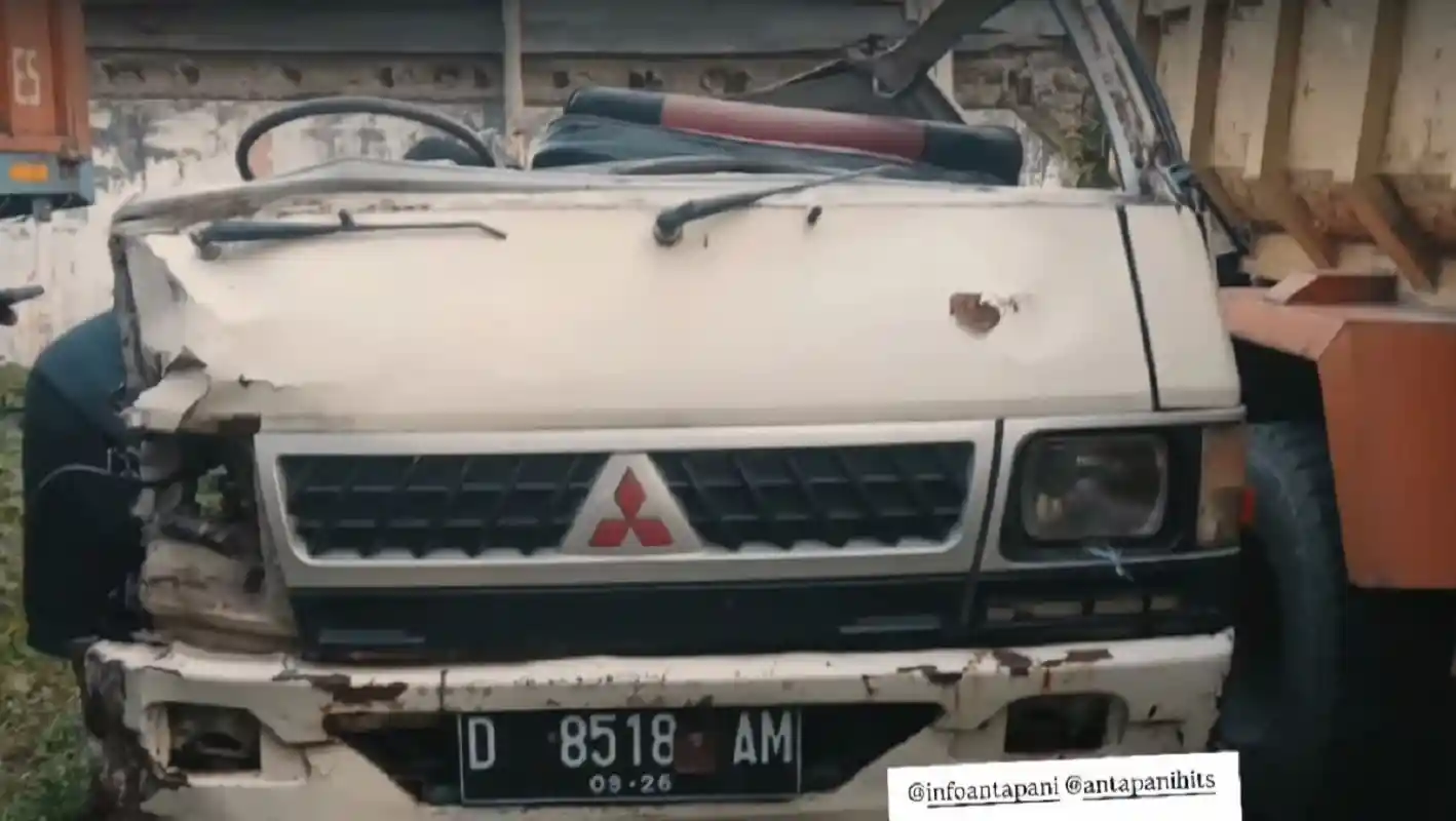 Maling mobil di Bandung tewas kecelakaan maut di Purwakarta bawa L300 curian.