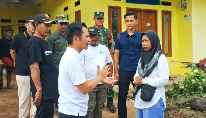 Angin Kencang Rusak Puluhan Rumah Warga Purwakarta, Om Zein Siap Bantu