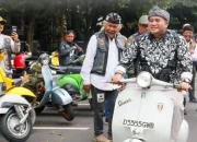 Wakili Om Zein Hadiri Rakernas VAC, Pejabat Purwakarta Bernostalgia Dengan Vespa