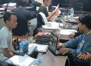 Ditagih Utang Rp100 Ribu, Pria di Purwakarta Tega Bacok Teman Hingga Tewas