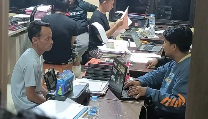 Ditagih Utang Rp100 Ribu, Pria di Purwakarta Tega Bacok Teman Hingga Tewas