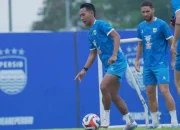 Laga Persib vs Persija: Beckham Putra Comeback, Andrew Jung Absen di Duel El Clasico