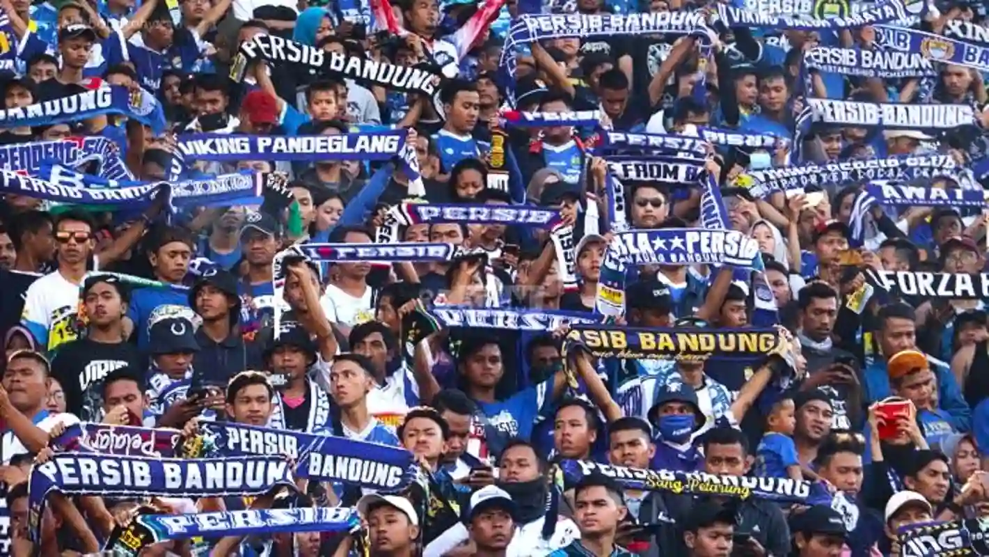 Pertandingan Persik vs Persib di Stadion Brawijaya Kediri tanpa suporter tamu