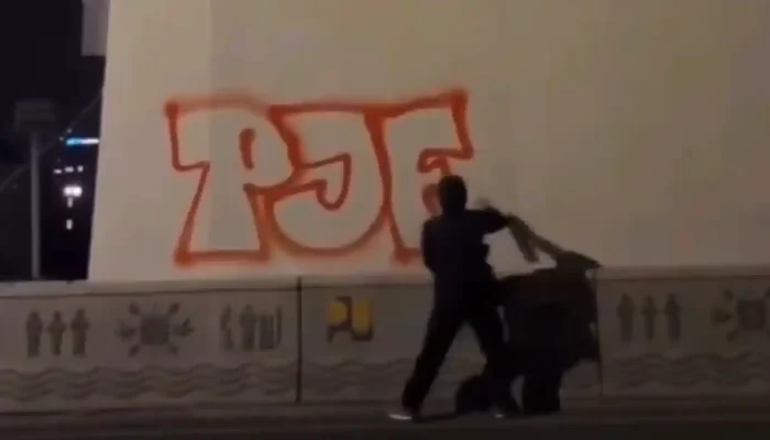 Jelang Duel El Clasico Persib vs Persija, Vandalisme Provokatif Muncul di Bandung