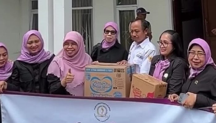Srikandi Parlemen Jabar Soroti Trauma dan Kebutuhan Mendesak Pengungsi Longsor Pasirlangu