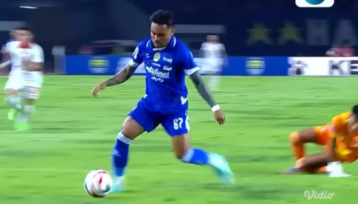 Taktik Parkir Bus Malut Gagal, Bojan Hodak Bocorkan Kunci Kemenangan Persib