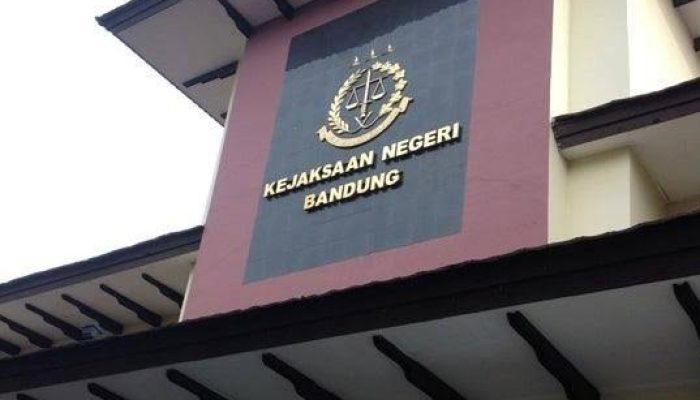Sudah 2 Bulan Berstatus Tersangka, Proses Kasus Korupsi Pejabat Bandung Dipertanyakan?