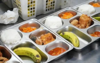 Makan Bergizi Gratis MBG Ramadan 2026 kemasan sehat.