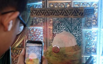 Pameran artepak Nabi Muhammad SAW di Pakansari Bogor.