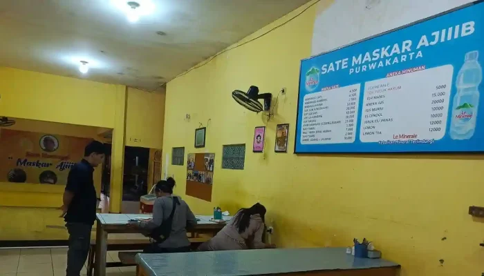 Sate Maranggi Legendaris Maskar Ajiib, Favorit Bukber Ramadan di Purwakarta