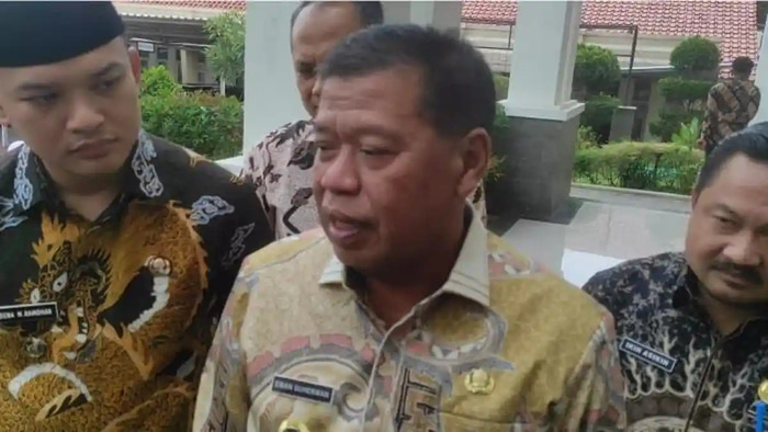 Bupati Majalengka, Eman Suherman