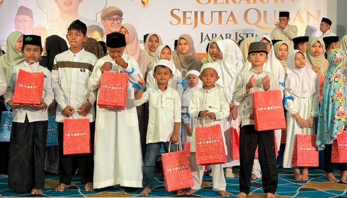 Gerakan Sejuta Quran di Bandung, Gramedia Siapkan Ribuan Mushaf untuk Pesantren dan Masjid