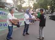 Konsisten 8 Tahun! Jurnalis Bandung Tuntaskan Aksi Berbagi 2.000 Takjil di Sidolig