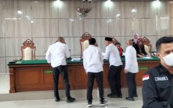 Hakim Vonis Eks Direktur PT Jasa Sarana dan Cabut Izin Tambang BUMD Jabar