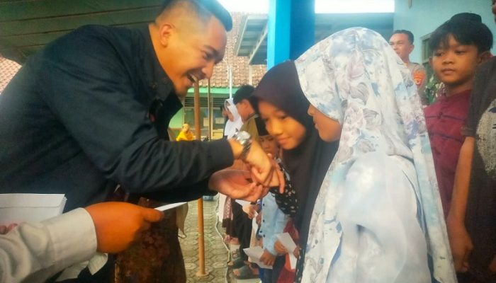 Nabati Salurkan Santunan untuk Anak Yatim di Majalengka
