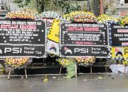 Sampaikan Duka Wafatnya Ali Khamenei, PSI Kirim 100 Karangan Bunga ke Dubes Iran