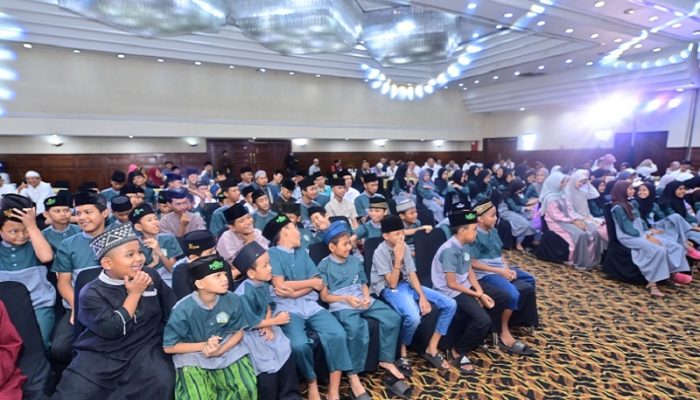 Advokat Galang Donasi dan Tebar Takjil, PERADI Bandung Santuni 100 Anak Yatim di Bulan Ramadan