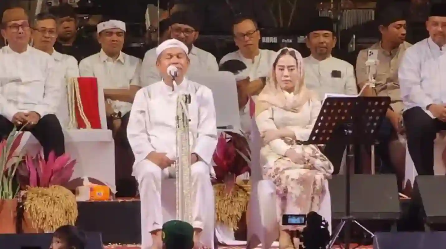 Gubernur Jawa Barat Dedi Mulyadi menegaskan pemulangan Vina Cirebon dari China.