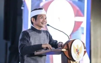 Om Zein minta Gus Ipul setujui Sekolah Rakyat Purwakarta.