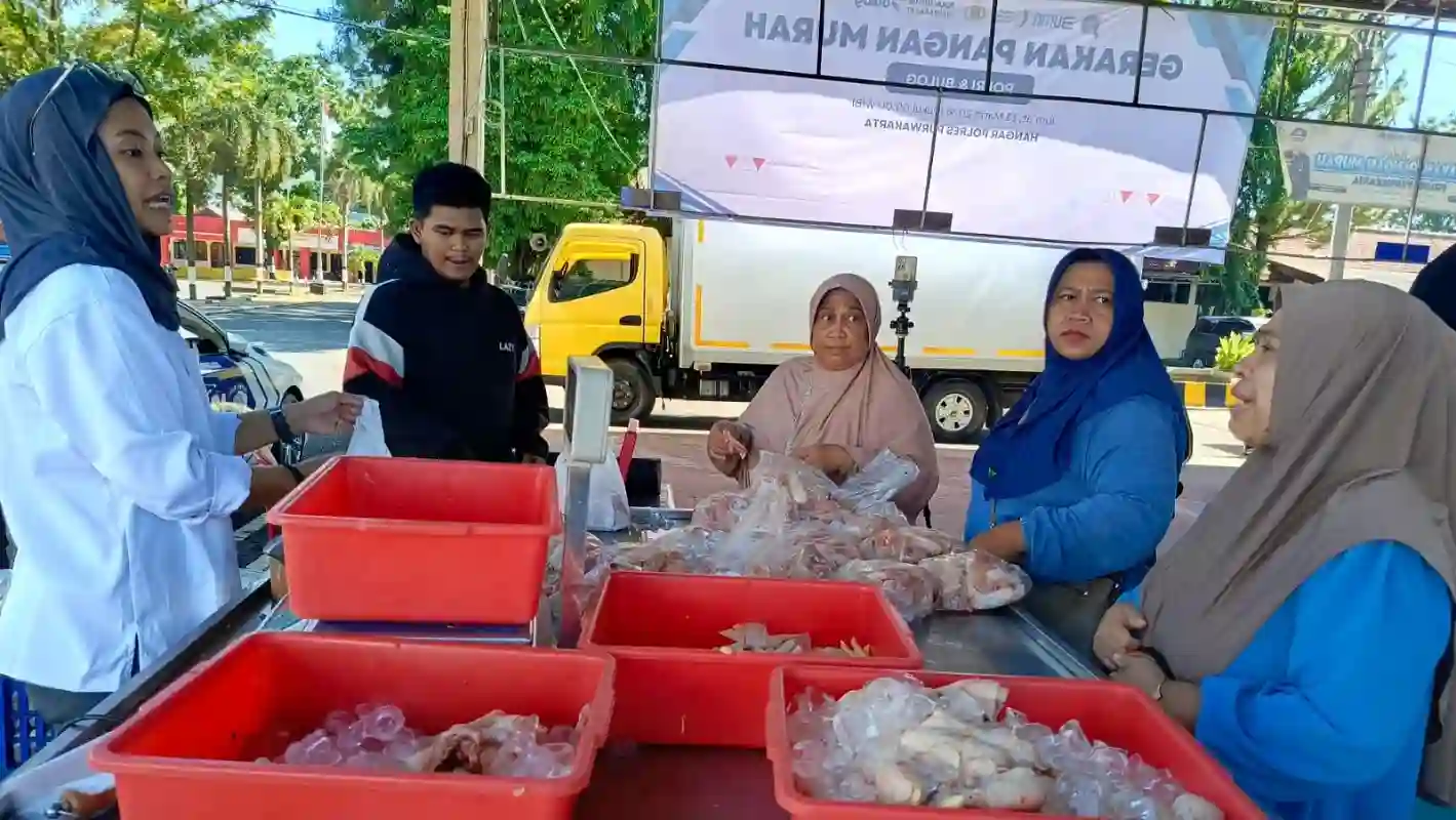 pangan murah Polres Purwakarta jelang Lebaran 2026