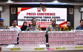 Konferensi pers di Mapolresta Cirebon, Selasa (17/3/2026),