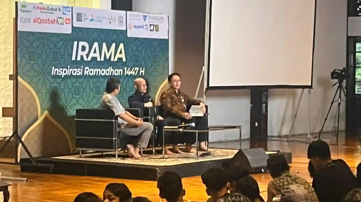 Kolaborasi Pegadaian dan Salman ITB siapkan ekonomi syariah Generasi Emas 2045.