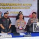 Kapolres Purwakarta AKBP I Dewa Putu Gede Anom Danujaya saat konferensi pers kasus pencurian rumah mewah.