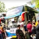 Warga Purwakarta serbu bus mudik gratis menuju Jawa Tengah.